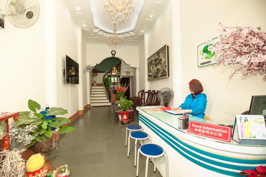Halong Party Hostel Ha Long Exterior foto